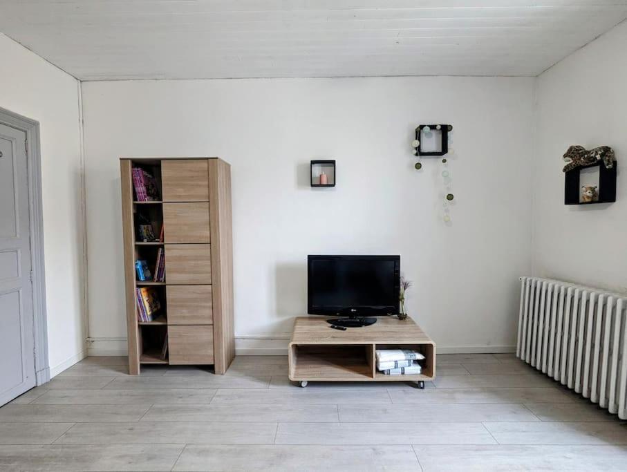 A 5Mn De La Reserve Africaine, Charmante Maison De Village Avec Patio Sigean Kültér fotó