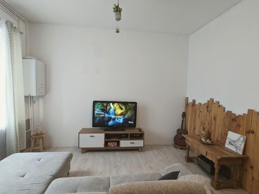 A 5Mn De La Reserve Africaine, Charmante Maison De Village Avec Patio Sigean Kültér fotó