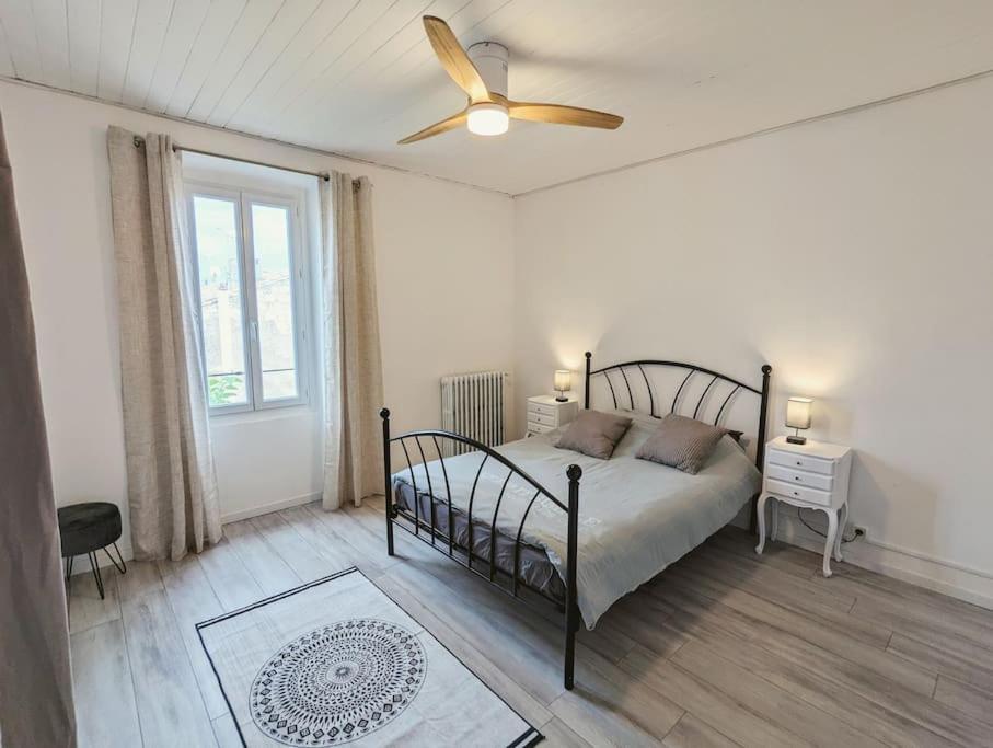 A 5Mn De La Reserve Africaine, Charmante Maison De Village Avec Patio Sigean Kültér fotó