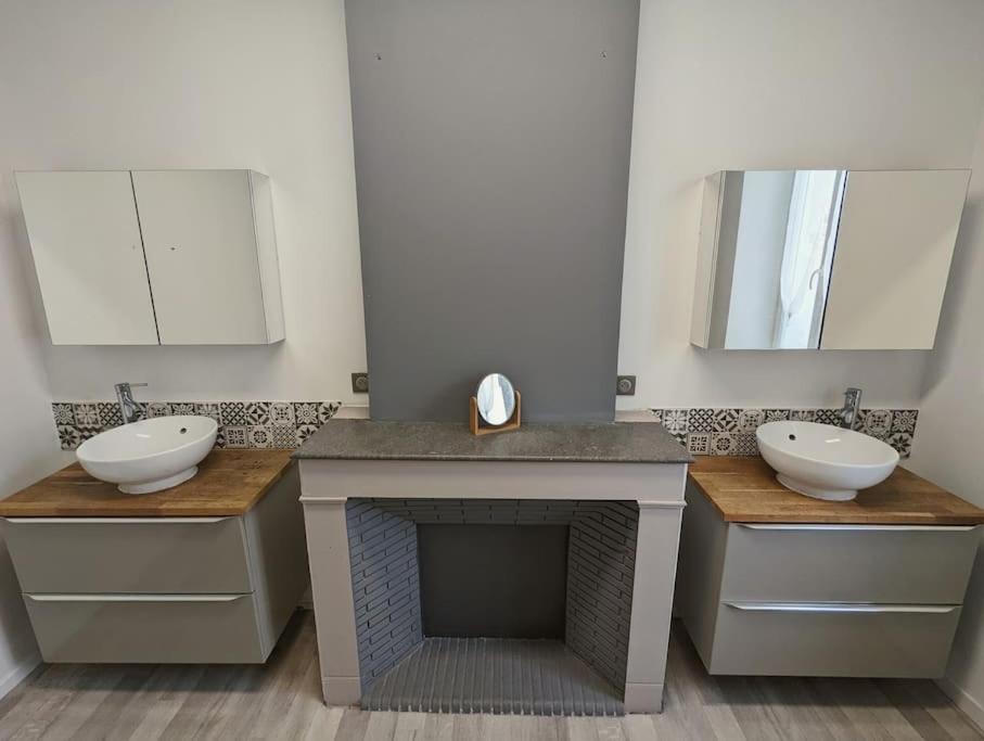 A 5Mn De La Reserve Africaine, Charmante Maison De Village Avec Patio Sigean Kültér fotó